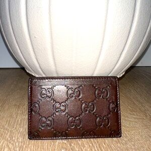 EUC Gucci GG Leather Card Holder